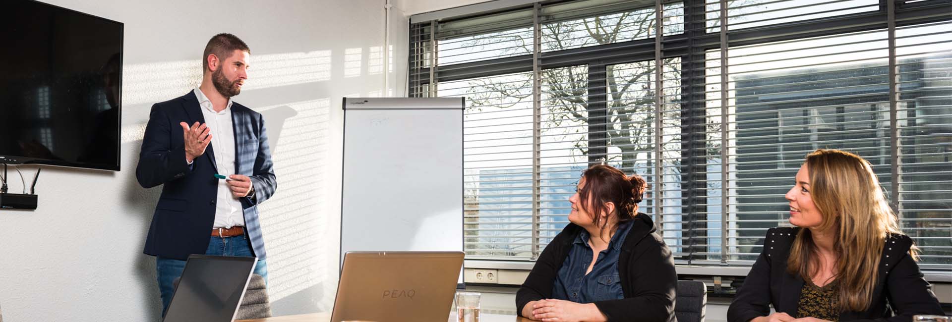 Het belang van interne communicatie Het belang van interne communicatie